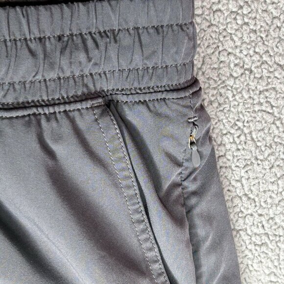 Rhone Shorts Mens Medium Gray Lightweight Performance Stretch Athletic Gym M - Picture 8 of 16